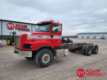 Main image International 5600